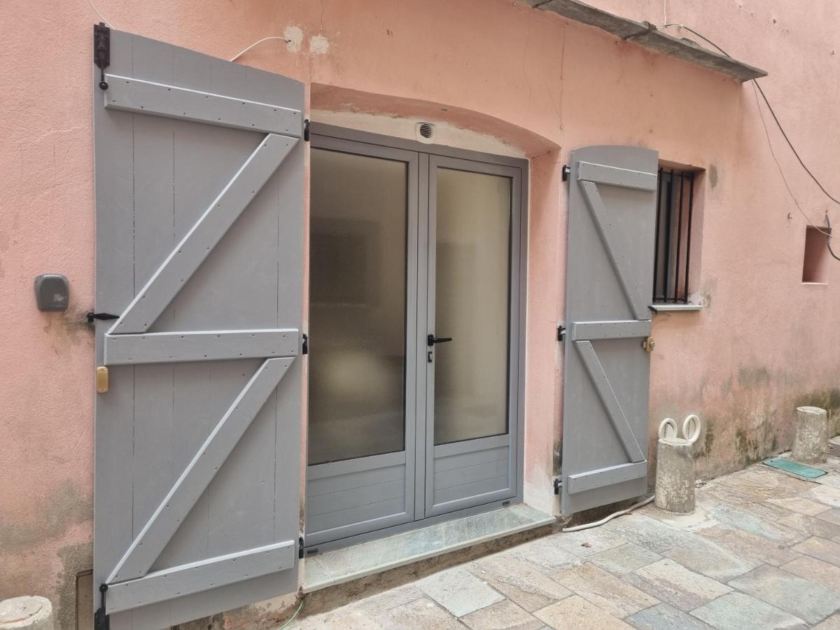 Julia Appartement Bastia  Buitenkant foto