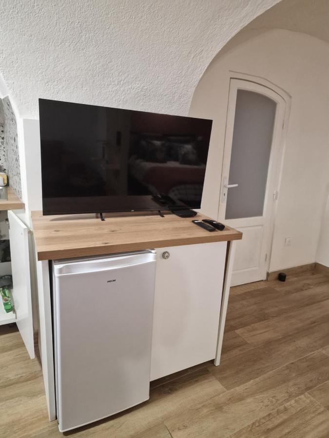 Julia Appartement Bastia  Buitenkant foto